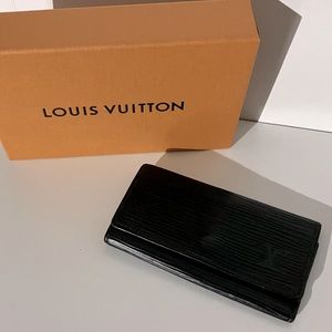 LV black EPI key holder